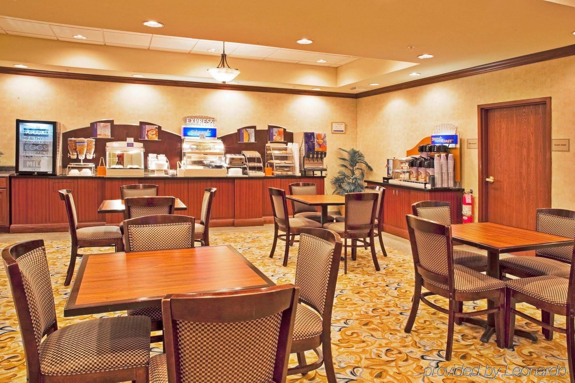 Holiday Inn Express Hotel & Suites Bartow By Ihg Eksteriør billede